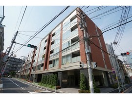 Premist Akasaka Hinokicho Koen