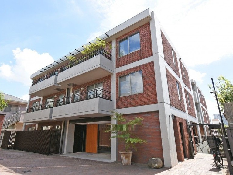 Garden Grass Minami-Azabu