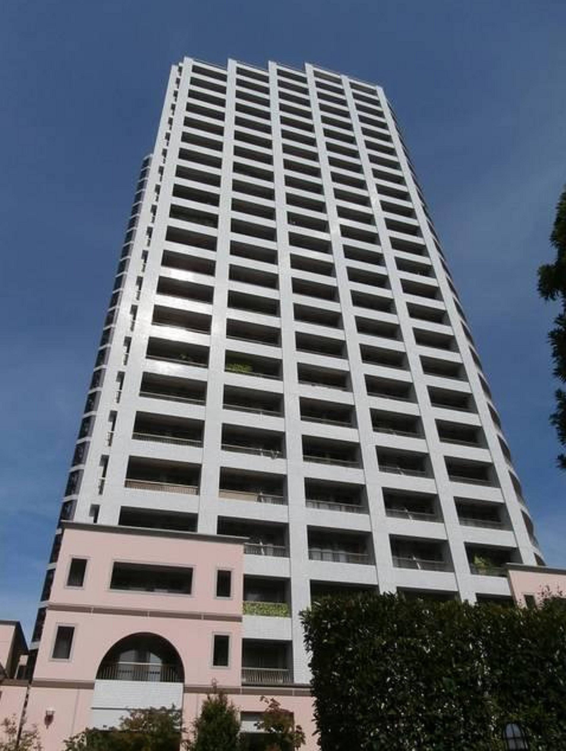 Nishitoyama Tower Homes Central Tower Housing Japan