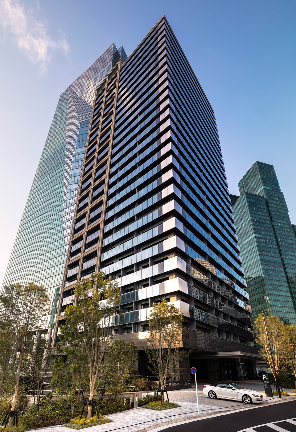 Roppongi Grand Tower Residence | Housing Japan