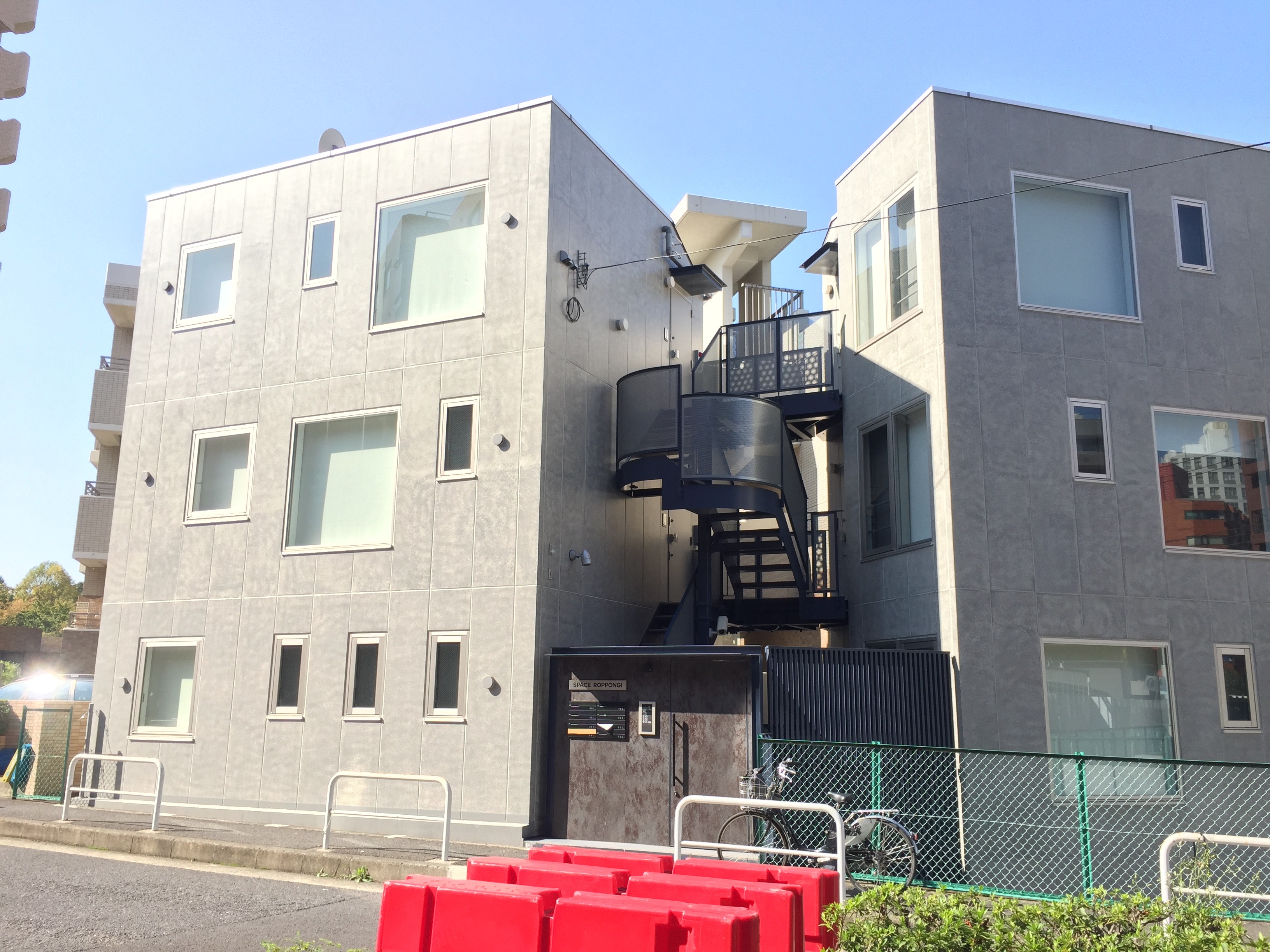 SPACE ROPPONGI Housing Japan