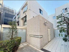 Open Residence Akasaka Terrace