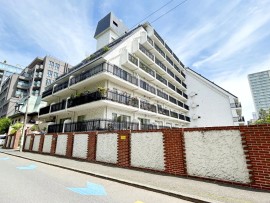 Shuwa Mita Tsunamachi Residence
