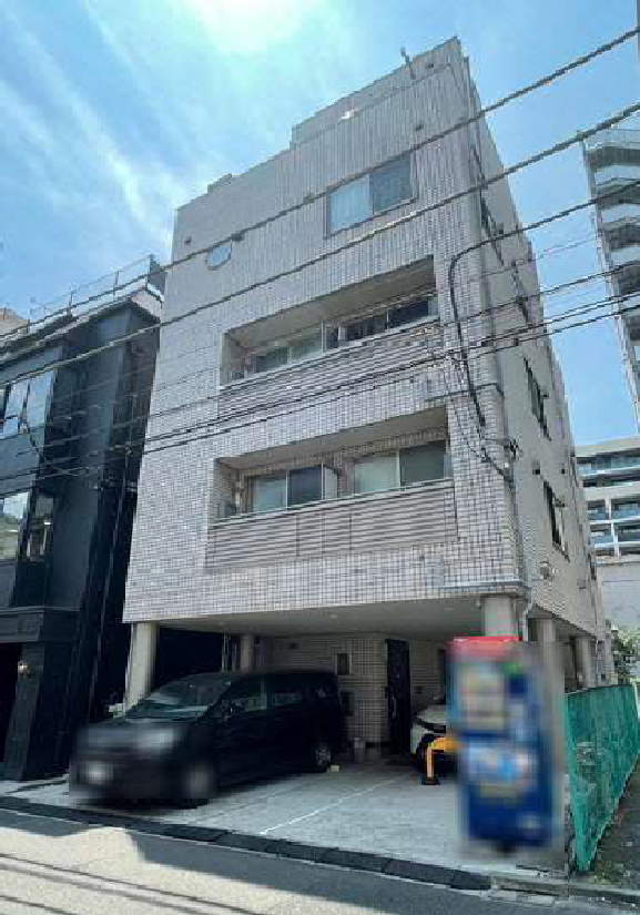 Windsor Court Azabu Juban Housing Japan