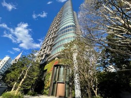 Park Court Jingu Kitasando the Tower